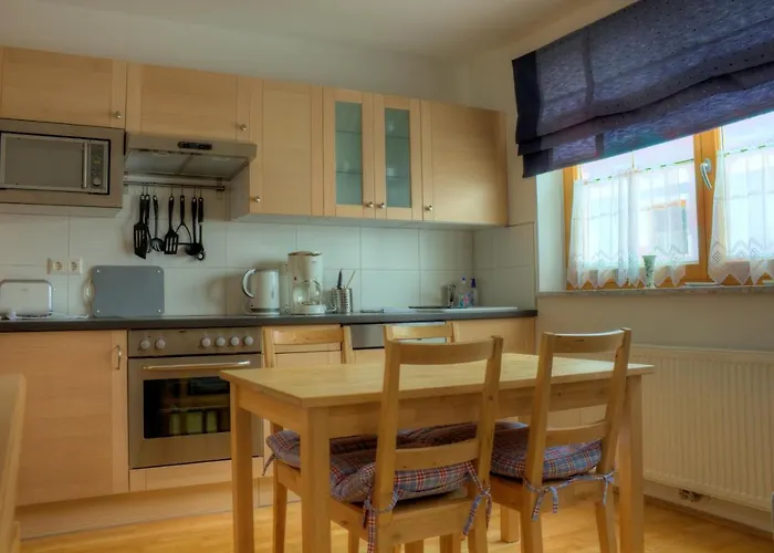 Haus Lowe شقة فيلزموس